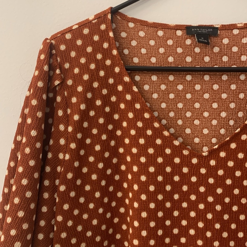 Ann Taylor factory blouse - Picture 2 of 2